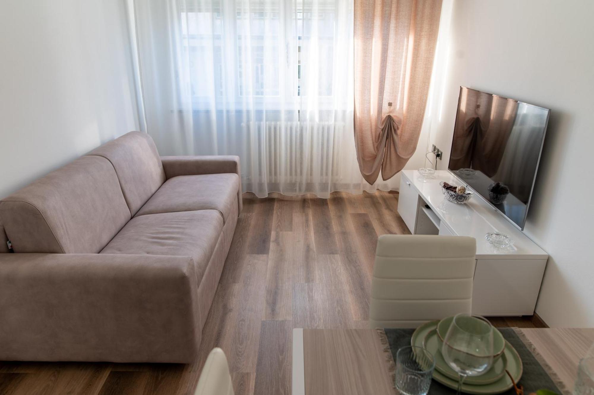 Casa San Marco Apartment Лука Екстериор снимка